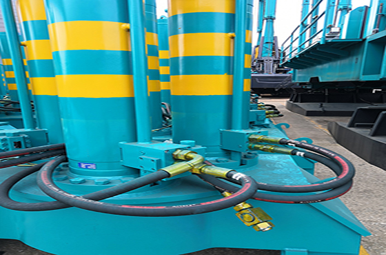 Fiber reinforced hydraulic hose